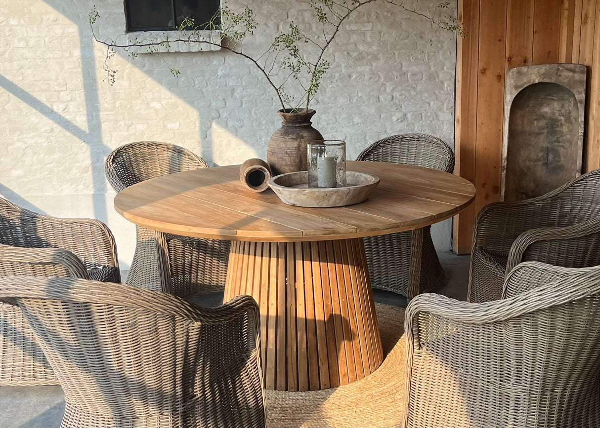Belito Daan Teakhouten Ronde Tuintafel 150 cm - Showroommodel