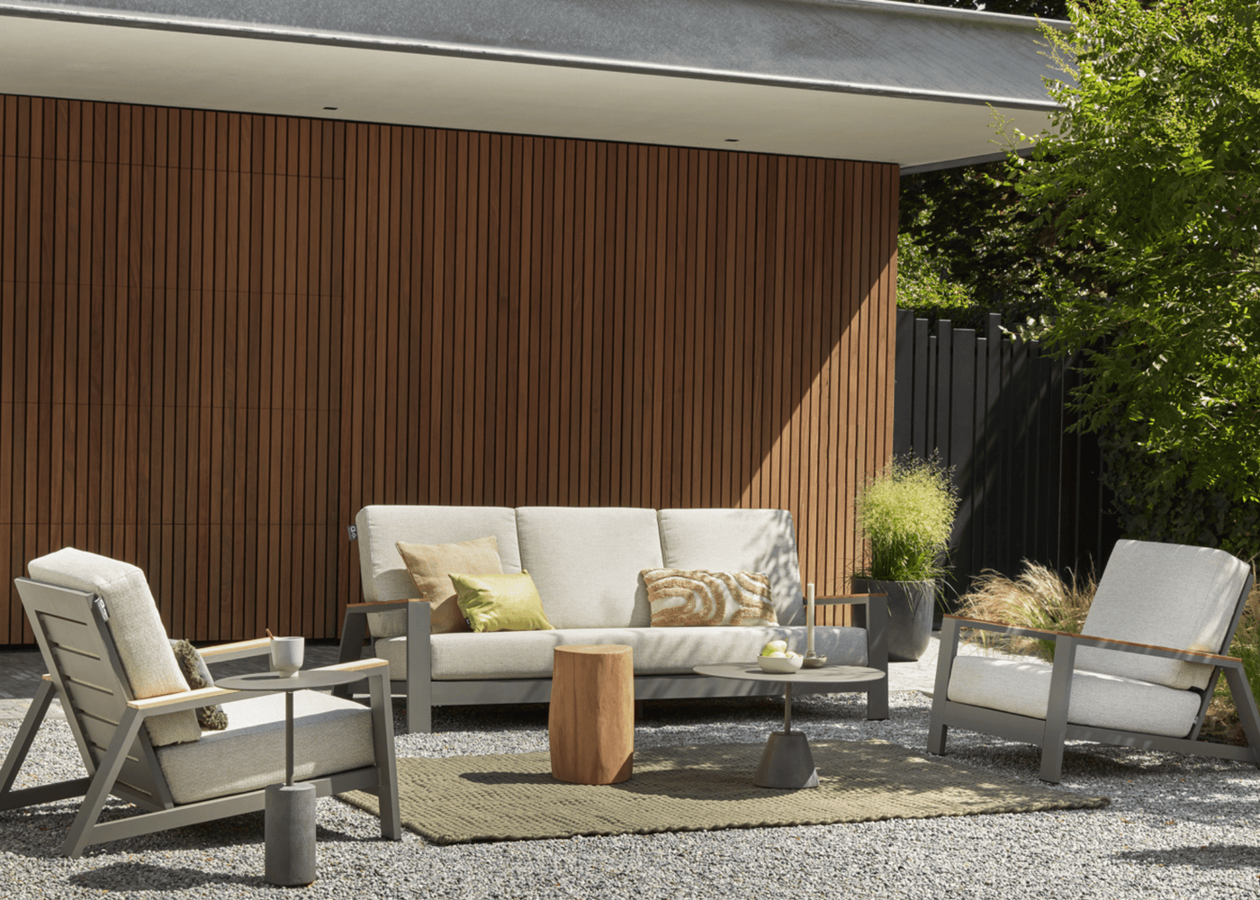Hoe Kies Je De Beste Loungeset Voor Jouw Tuin?