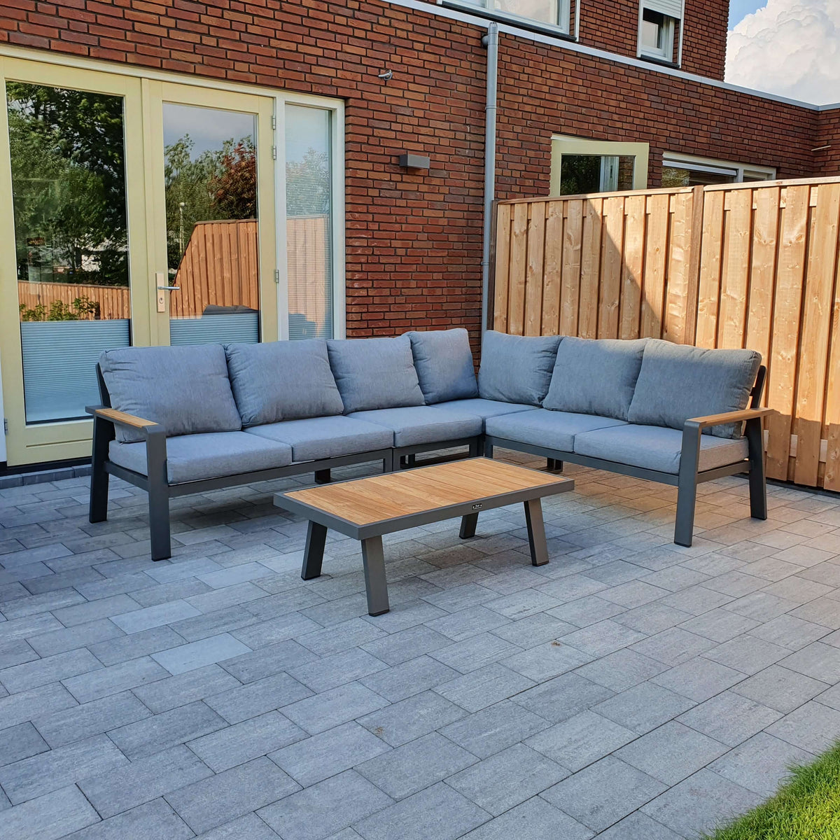 Tuinmeubelen Albrandswaard