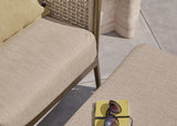 Apple Bee Pulau hocker / voetenbank detail: Sand BEE WETT® acryl kussen op Champagne frame