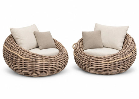 Apple Bee Cocoon Stoelenset – 2 loungestoelen met Biculair® wicker en BeeWett® kussens, witte achtergrond