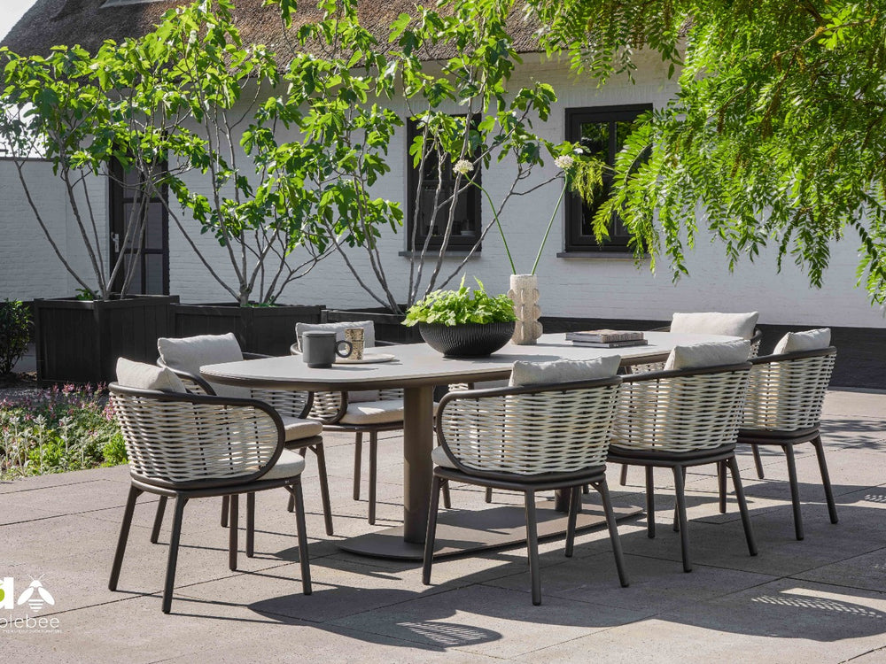 Apple_Bee_PineKey_Bronze_280 cm tuinset 9 delig