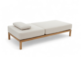 Belito Daan Ligbed - Teakhouten Lounge Ligbed met comfortabele kussens en een elegant design.