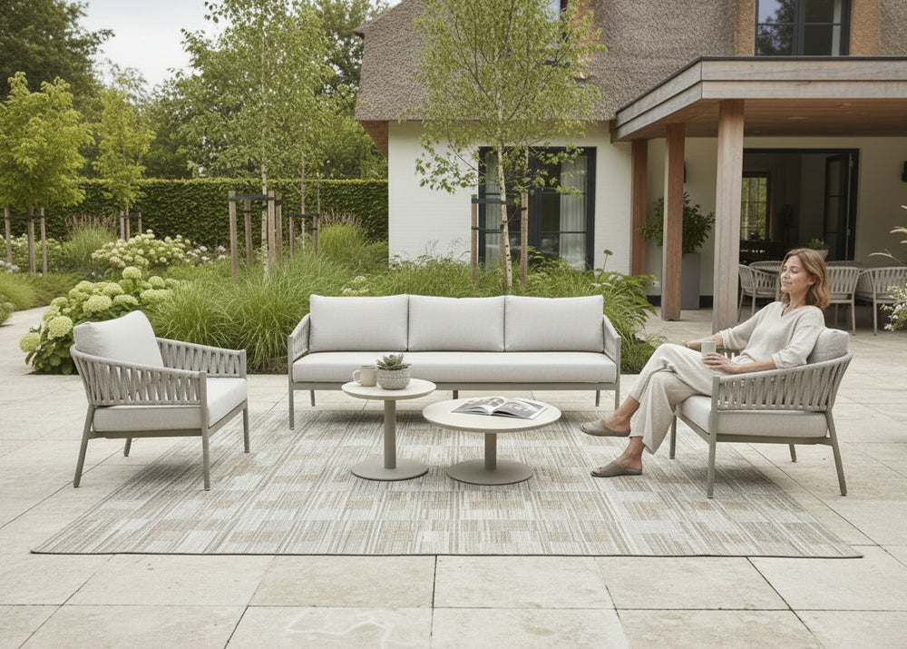 Belito_Frank_loungeset_taupe_sfeerbeeld