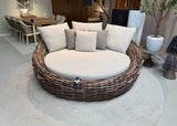 Apple Bee Cocoon Lounge Daybed | Ø 220 cm | Showroommodel | Biculair® Rope